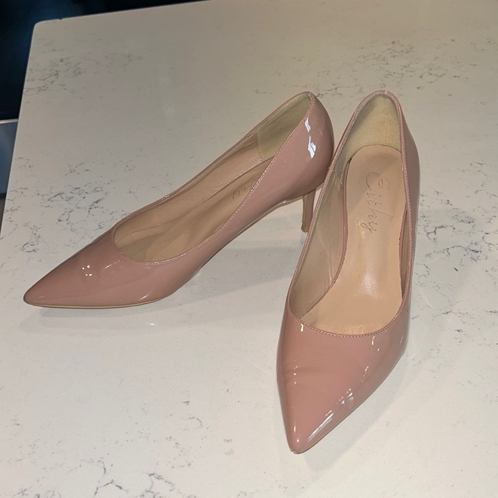 Pink heels